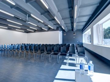 Konferencijų salė